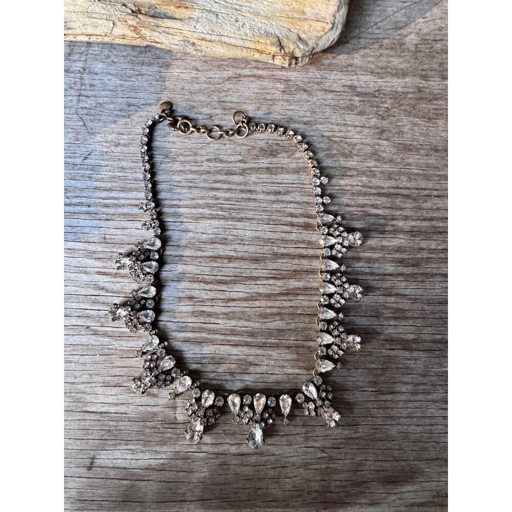 J.Crew Crystal Statement Necklace Antique Gold Tone Teardrop Rhinestone Bib - Picture 3 of 6